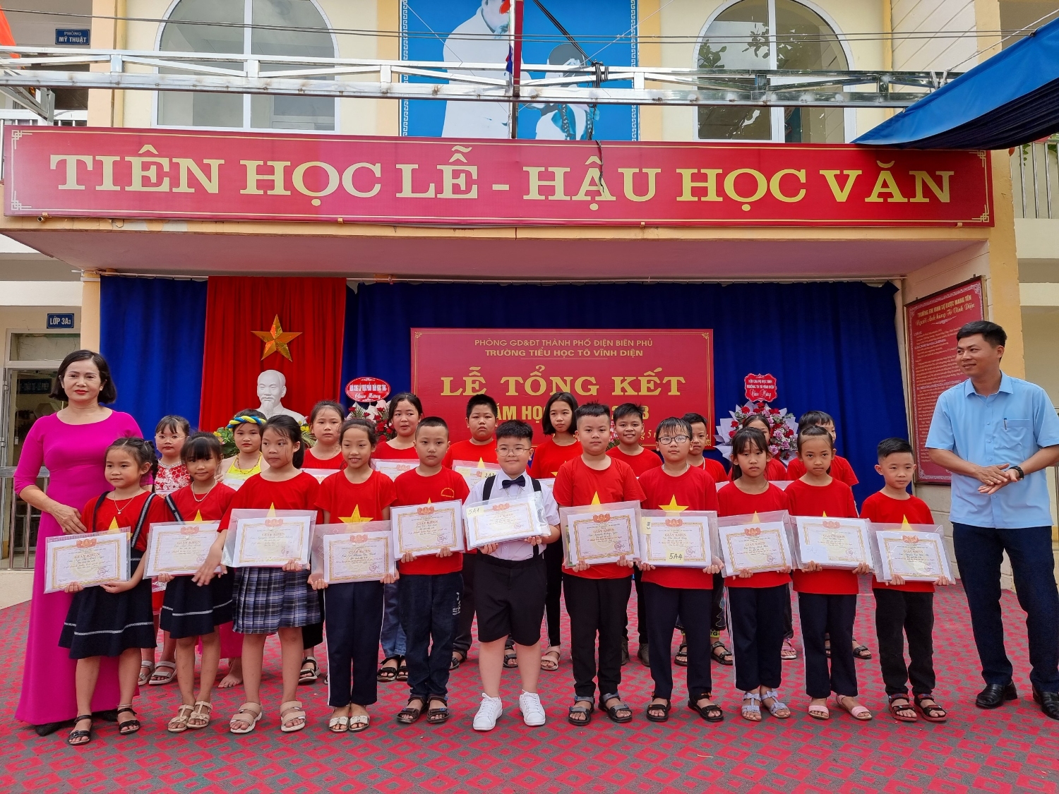 z4385636406682 97eed92cbec38e2c083e7f00e6c614b2