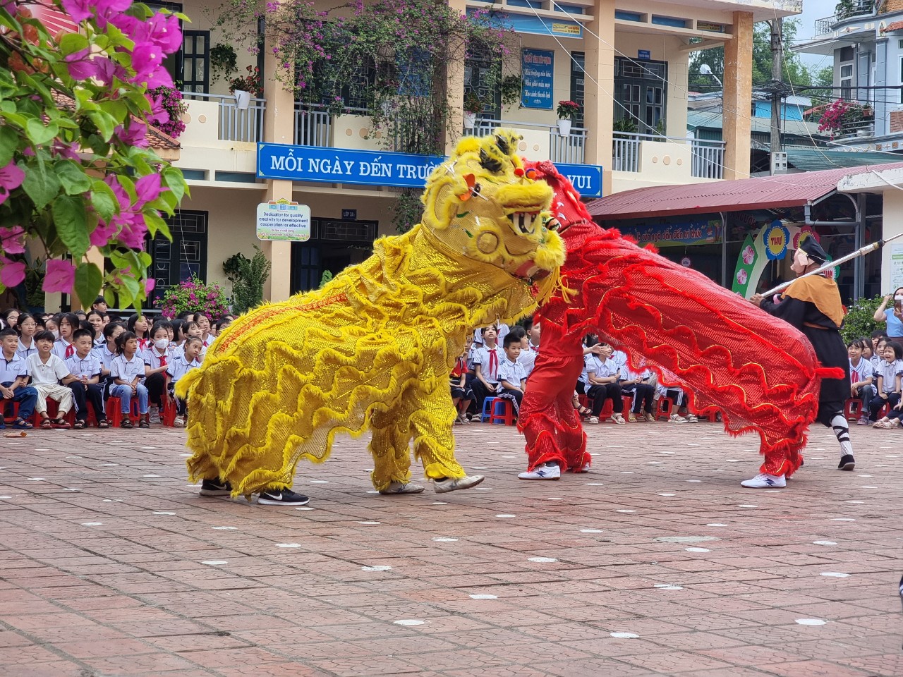 z4733392570648 8d5d3f55f7c3bf9fd5bc851129acb545