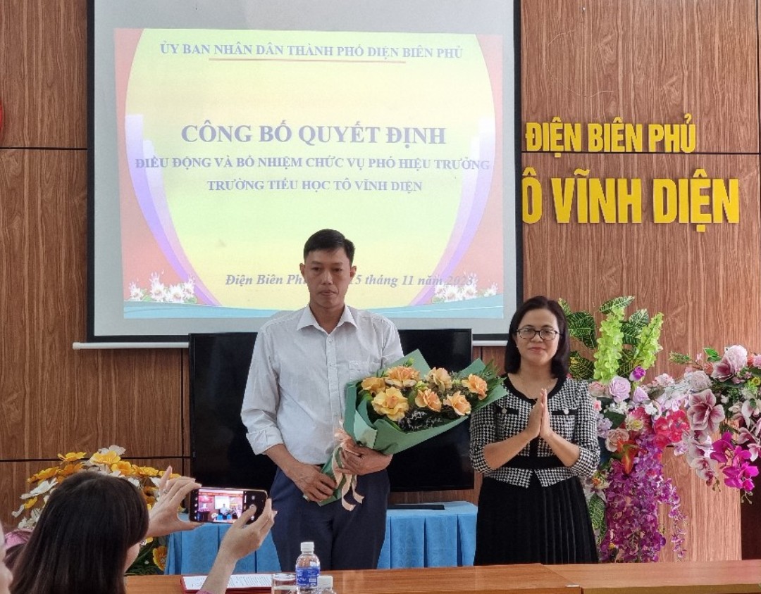 z4882020434734 417d1e58956570d085e385a52d5b44f4