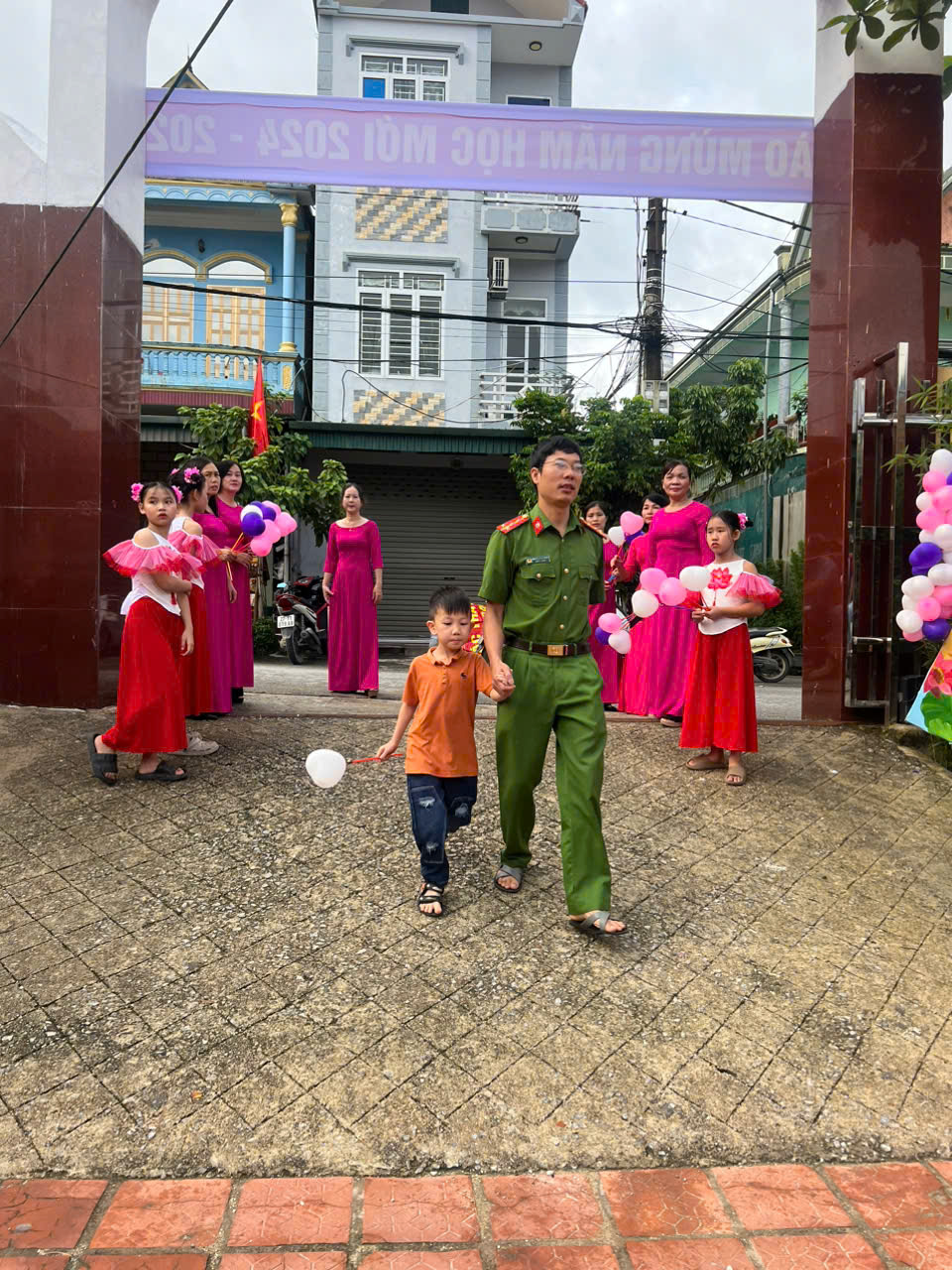 z5754959547303 8e8980eeff46eefa27c18a02be1ad494