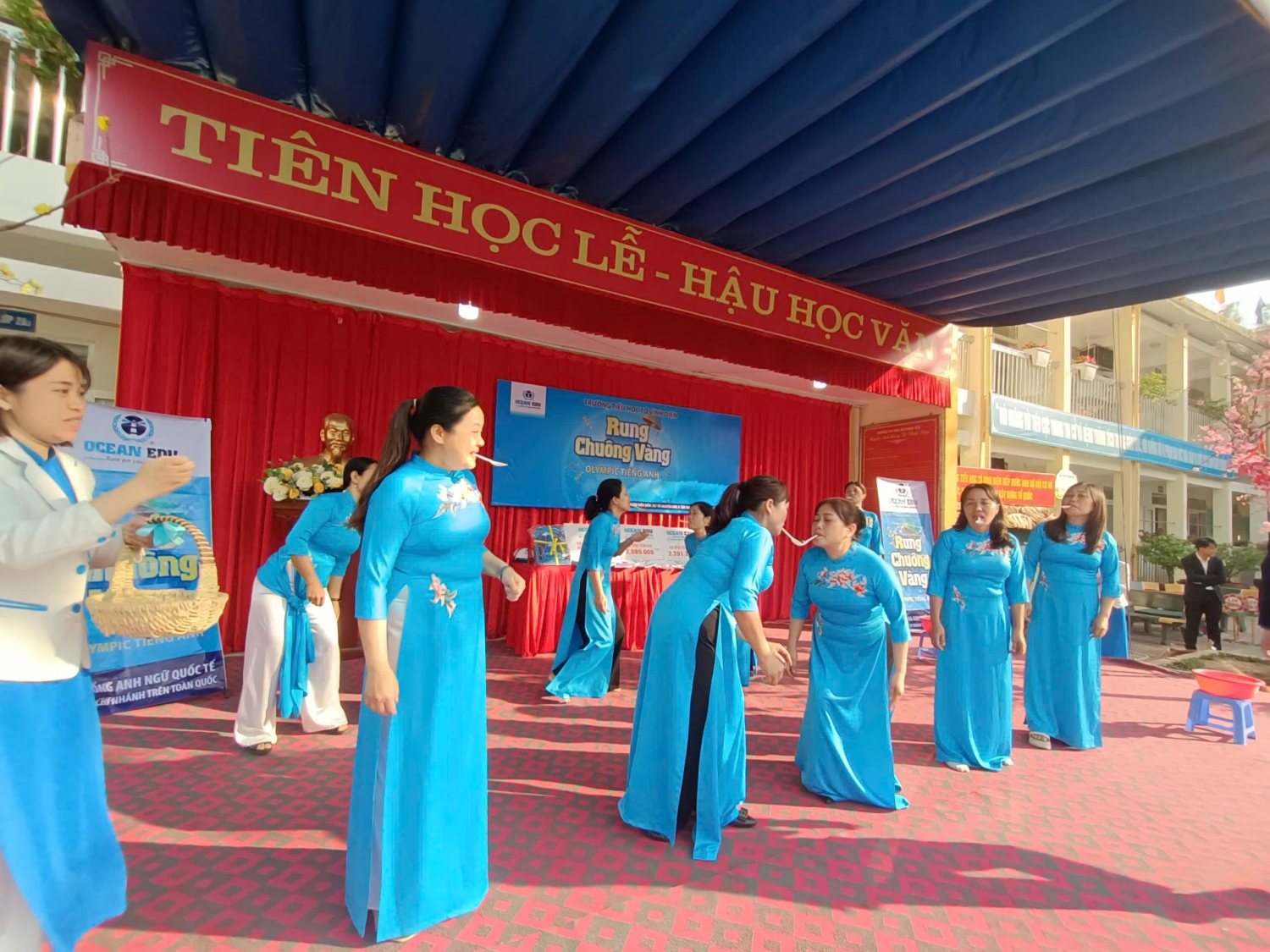 z6368359729651 035 f60eee9cec99daff5fd2cd4a95847ed2