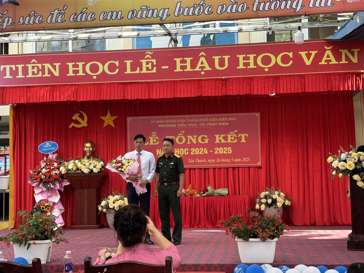 z6639158031717 0d810db385b6195693a202fa26f6db44