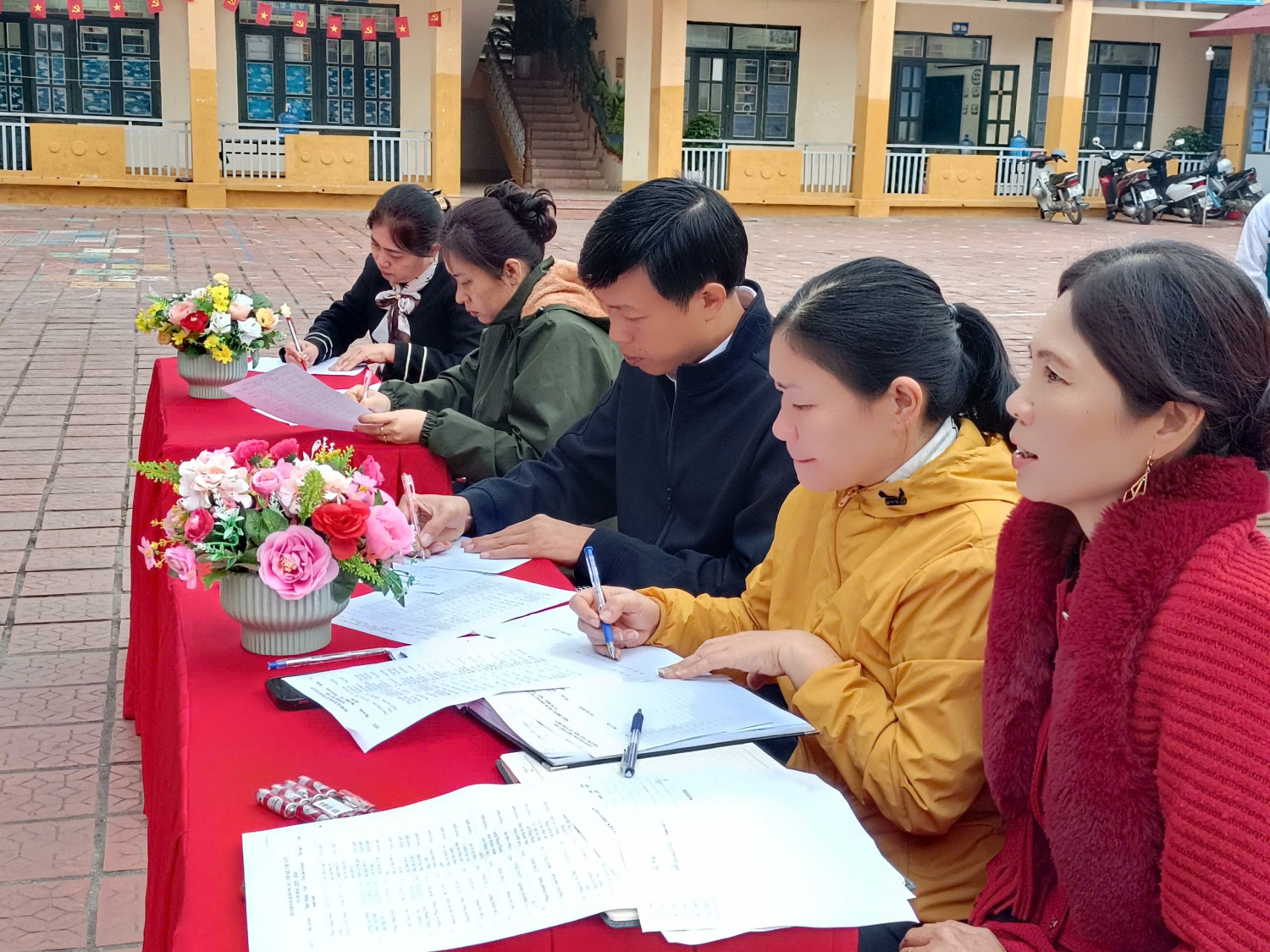 z7327487188987 7b7150087f34b386c9709165e36f29ac